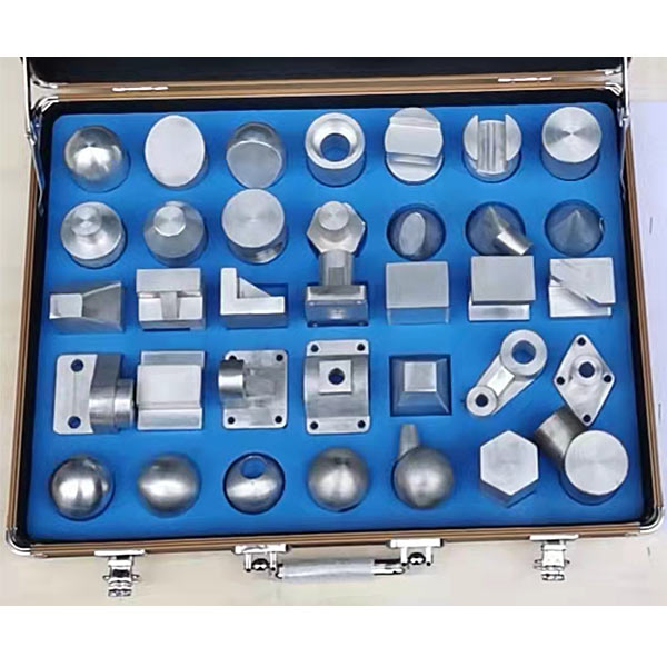 《多少体》实测画图实训装配(图1) 《多少体》尝试丈量尝试画图尝试装配,泵缸液压尝试装配