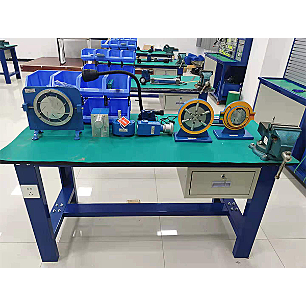 电工尝试台网格板(图2) 电工尝试台网格板(图2)